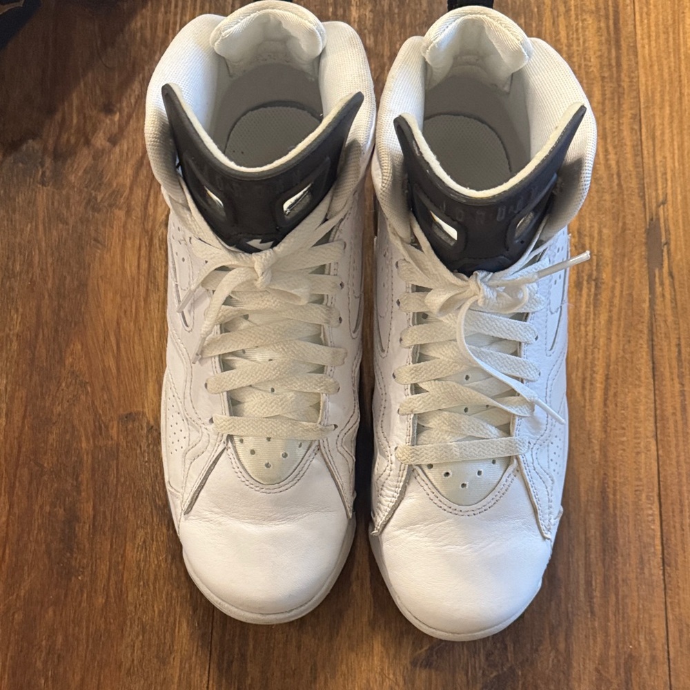 Jordan MVP, white yellow ochre
